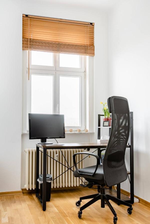 Apartment Zwei Charmante Mit Wohnbereich In Zentraler Berliner *