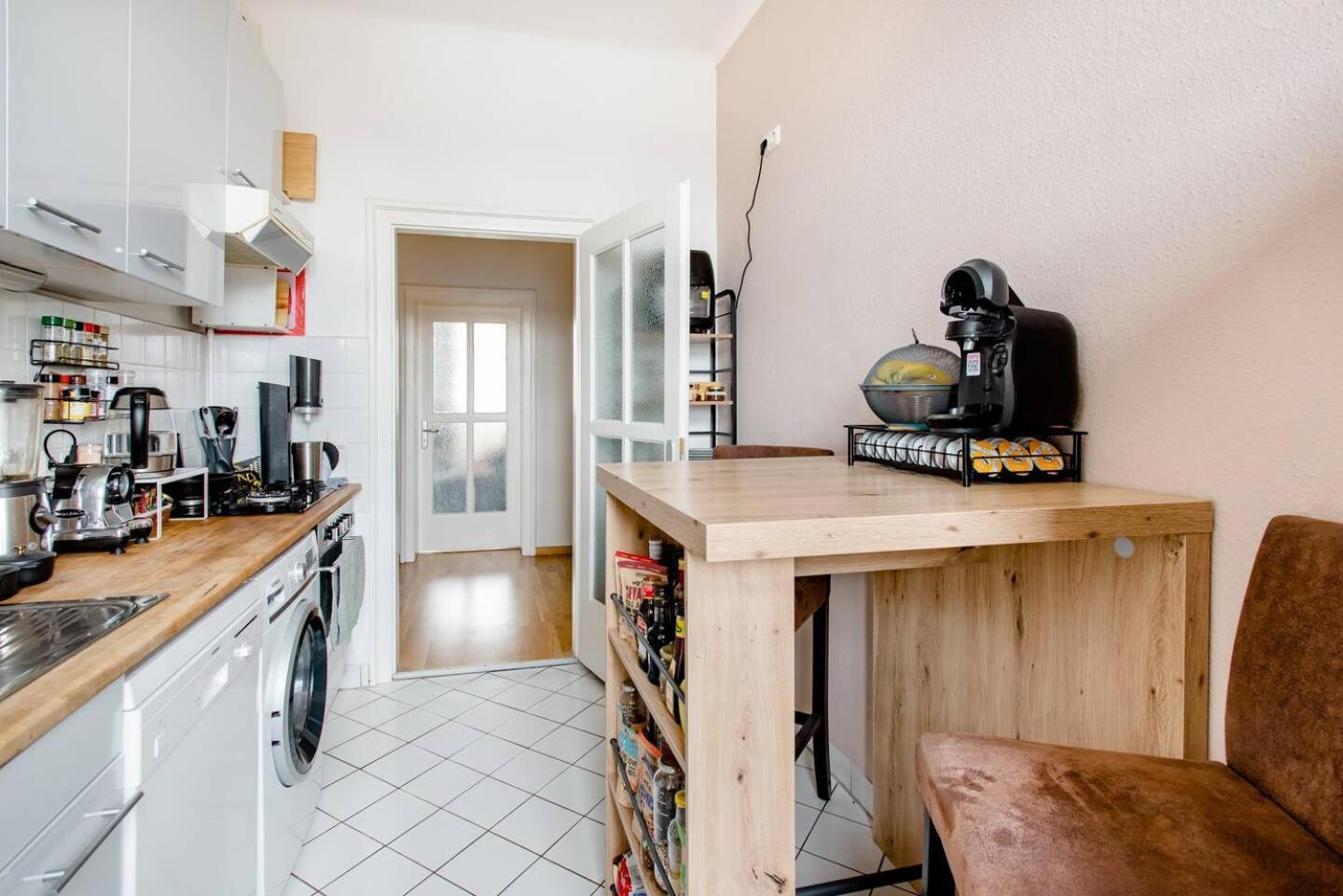 Zwei Charmante Mit Wohnbereich In Zentraler Berliner * Berlin