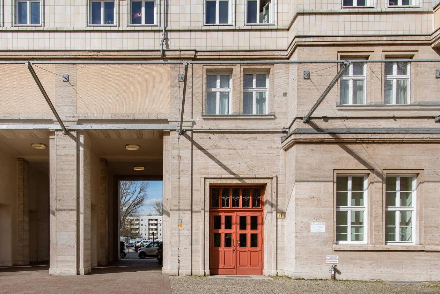 Apartment Zwei Charmante Mit Wohnbereich In Zentraler Berliner *