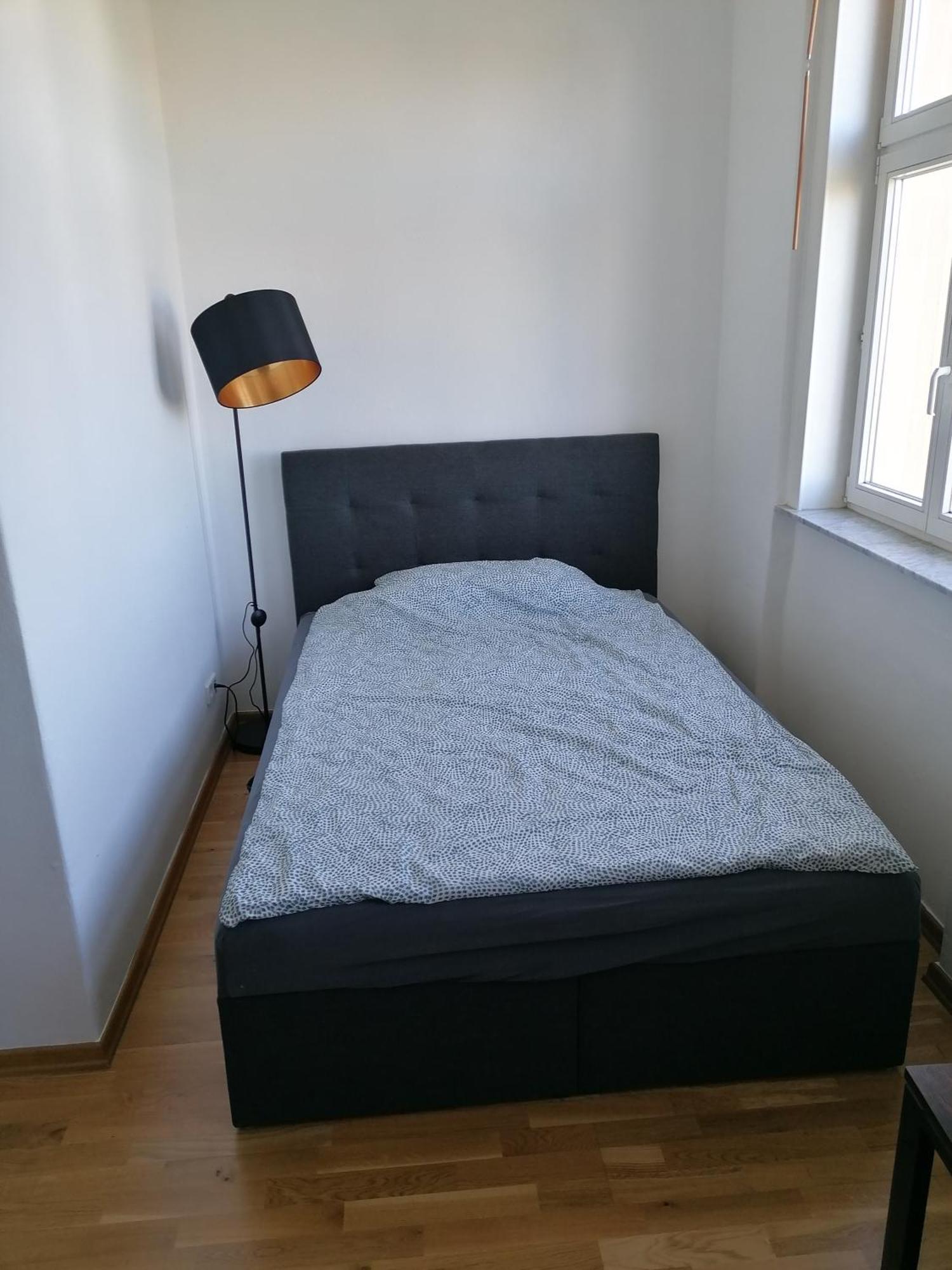 Zwei Charmante Mit Wohnbereich In Zentraler Berliner Berlim