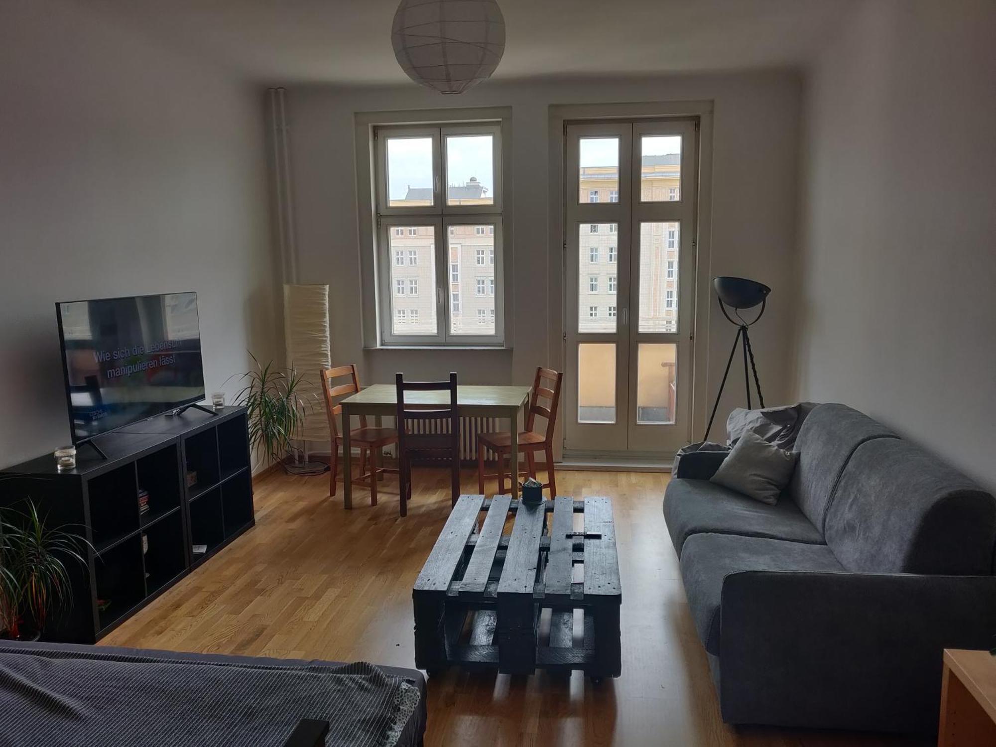 Apartment Zwei Charmante Mit Wohnbereich In Zentraler Berliner *